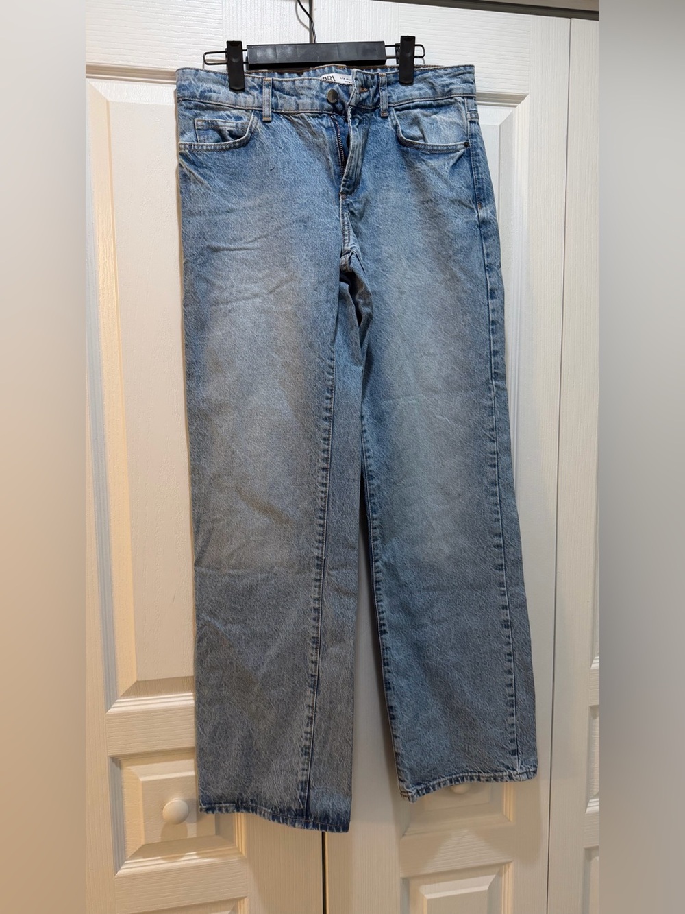 Zara   Light Blue Straight-Leg Jeans
